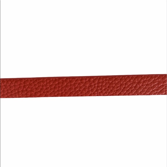 1/2” TEXTURED RED SKINNY BELT - Picture 11 of 12